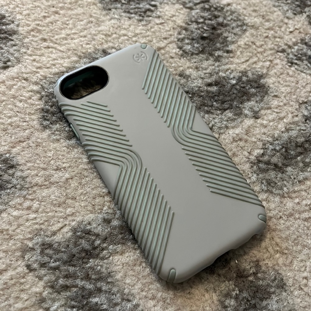 Speck IPhone 7 case